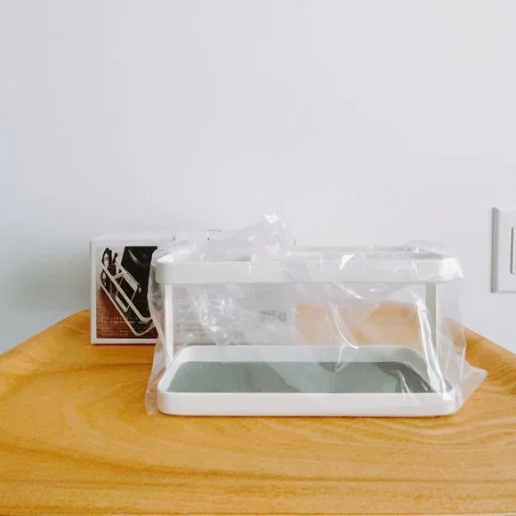 Yamazaki Tower Tablet Remote Control Rack - White - Picture 3 of 5